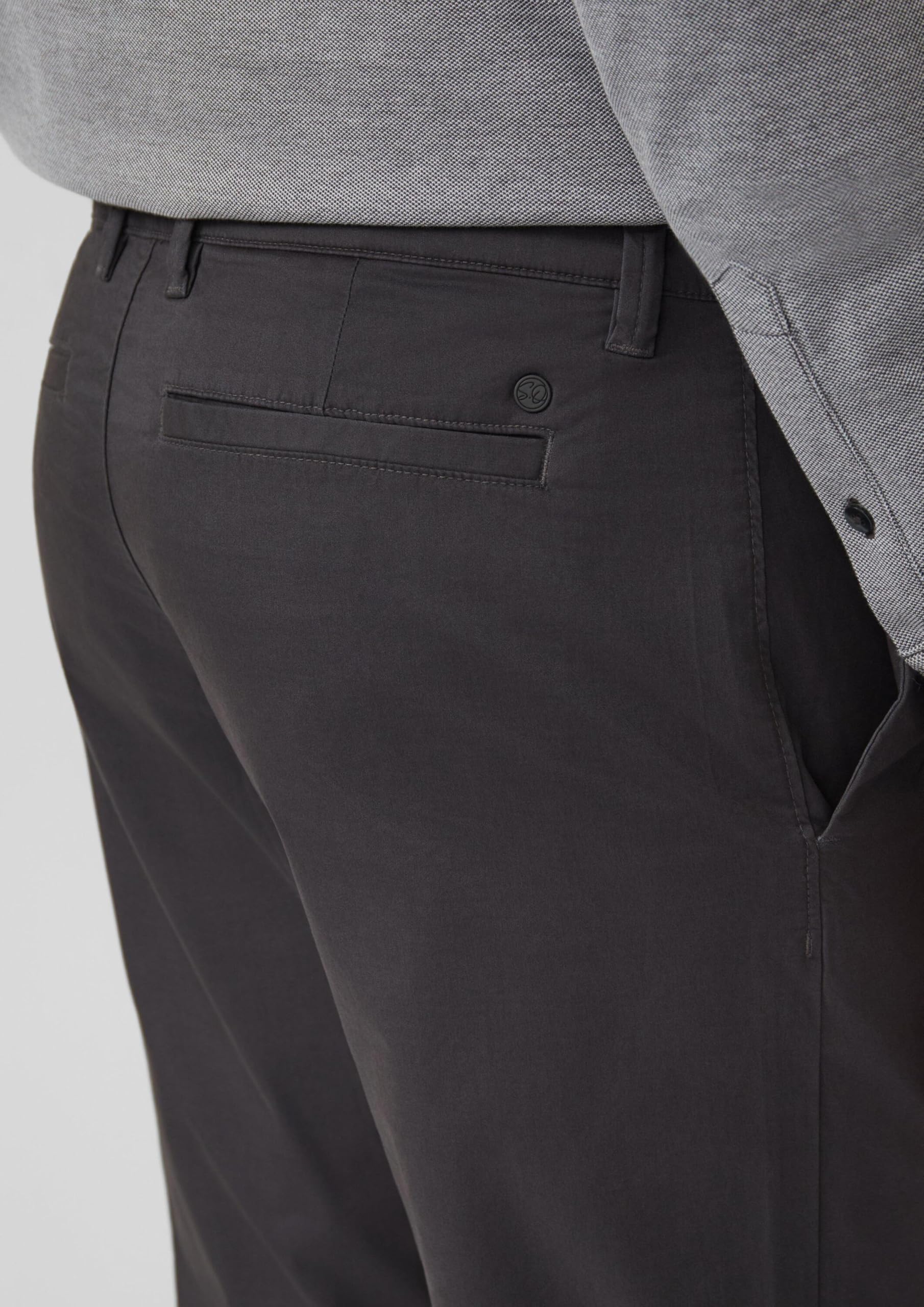 s.Oliver Black Label 2177273 Chino Hose Grün 50