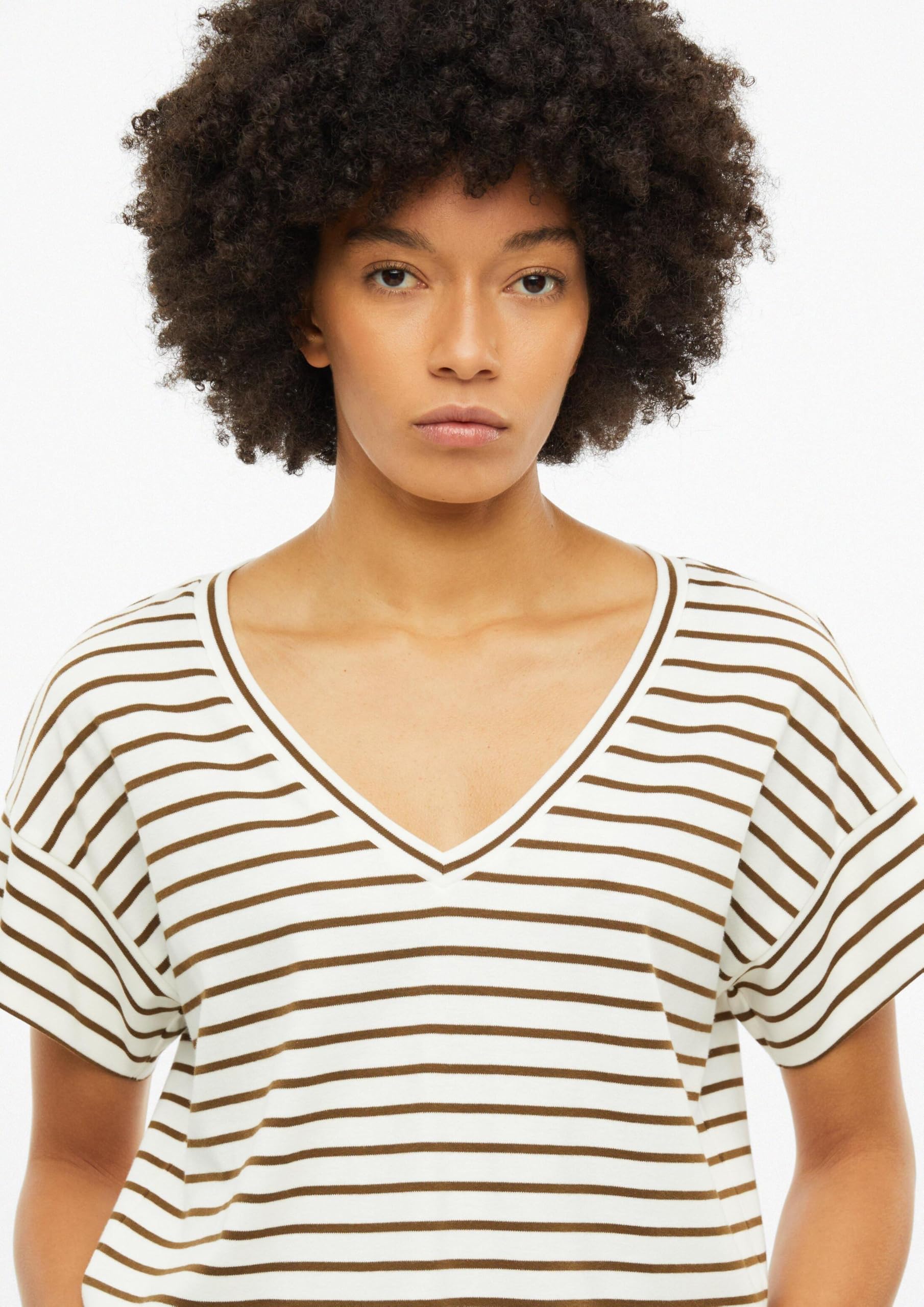 s.Oliver RED LABEL T-Shirt gestreift V-Ausschnitt Relaxed Fit