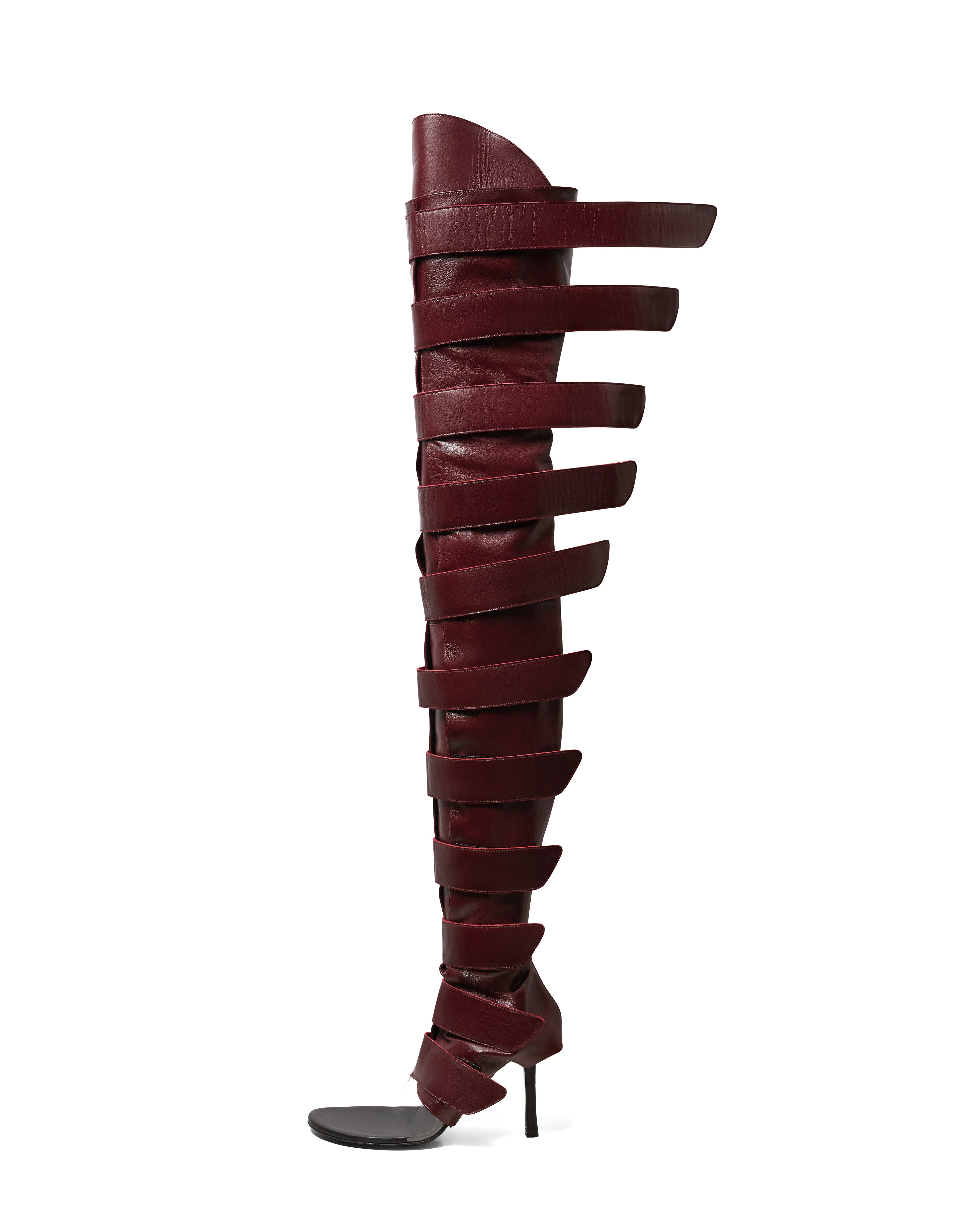 Mowalola Lola Strap High Cover Oxblood Stiefelcover