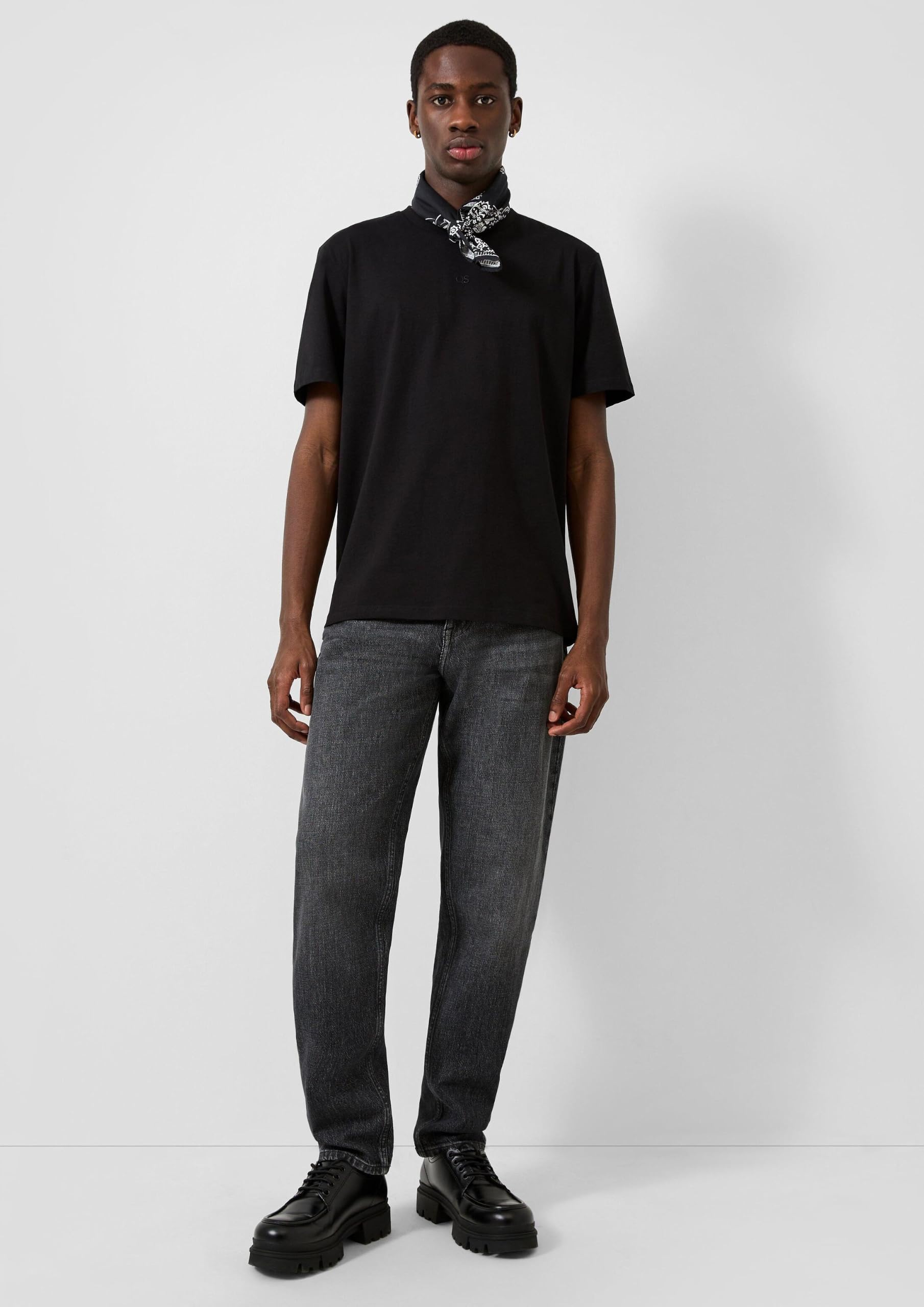 s.Oliver QS Devon Tapered Jeans Mid Rise gerade