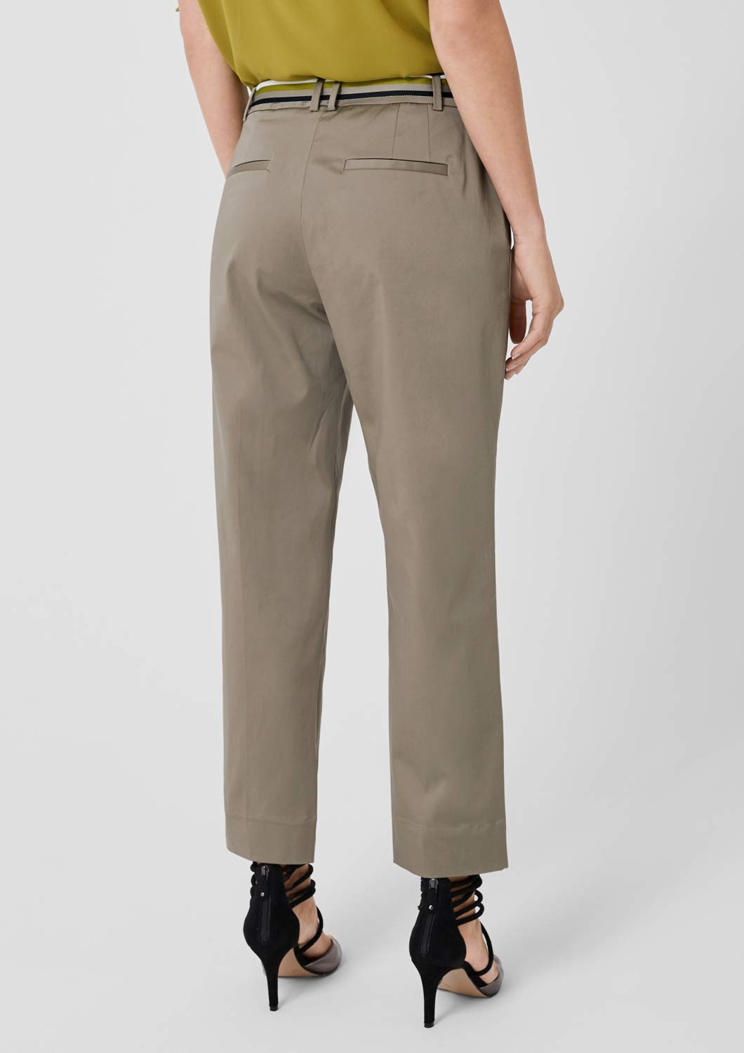 s.Oliver Black Label Rita Comfort Satinhose khaki Gr.42