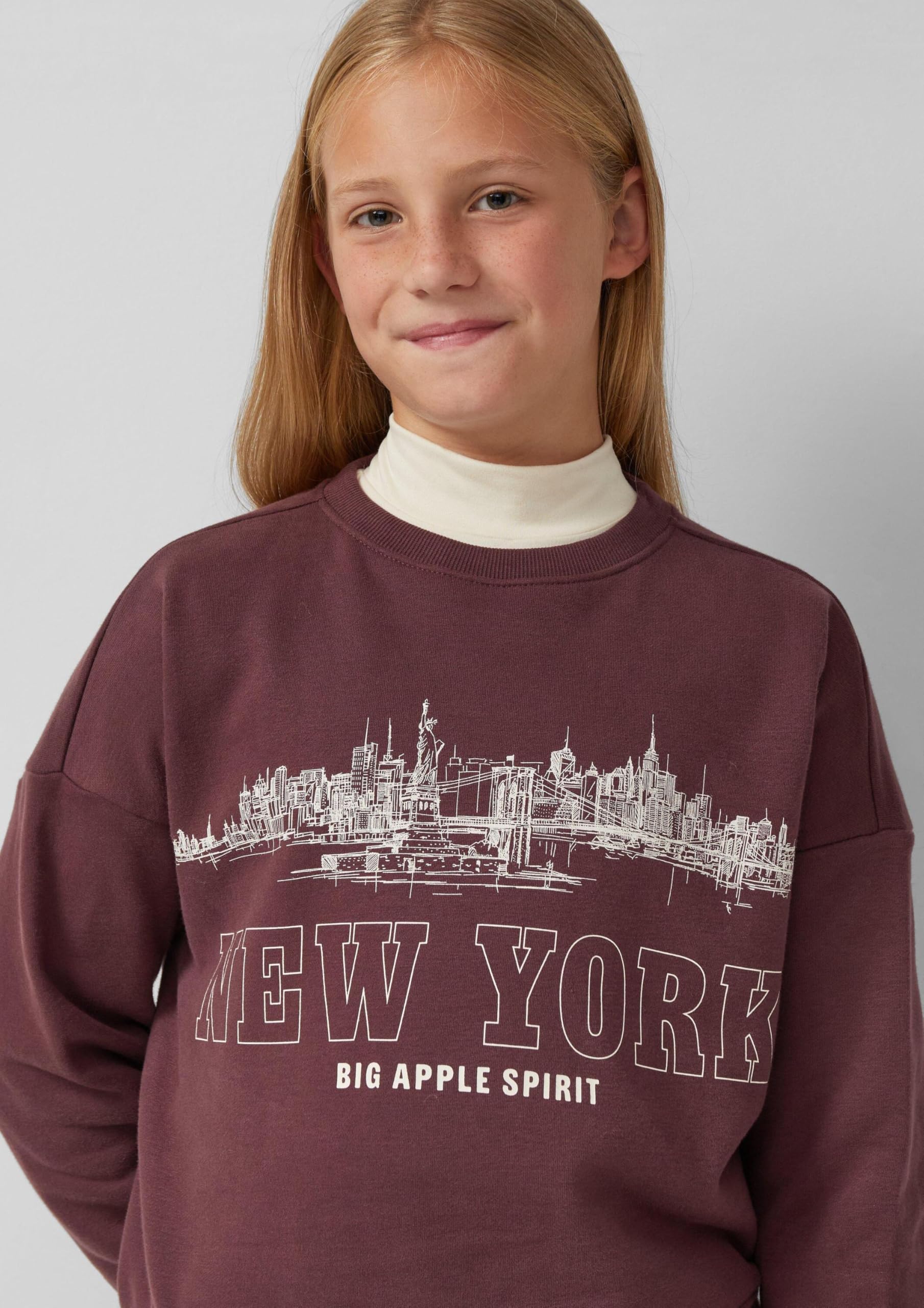 s.Oliver RED LABEL Oversize Frontprint Sweatshirt 146-152 lilac