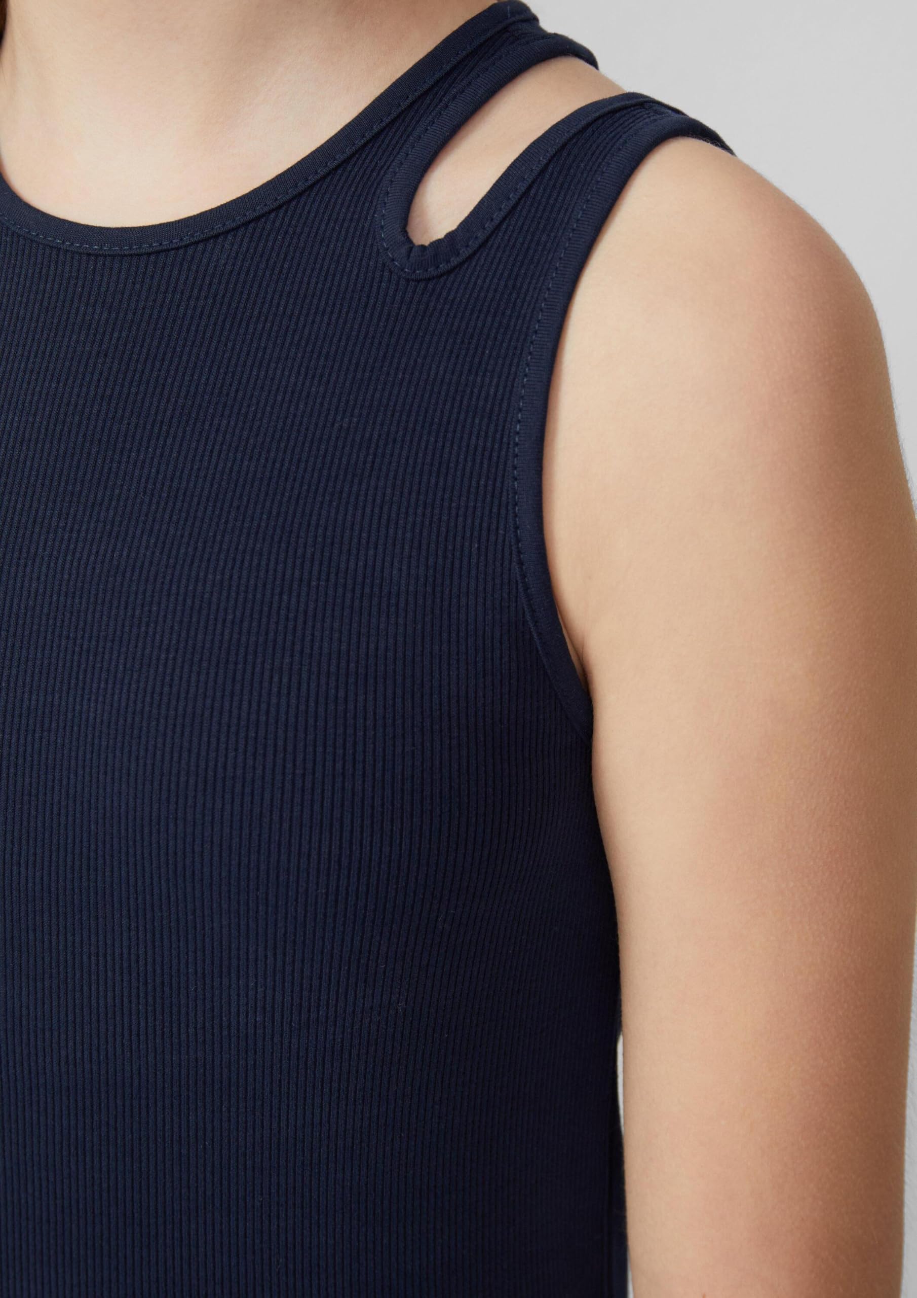 s.Oliver RED LABEL Kleid Ripp Slim-Fit Cut-Outs Gr.164 navy