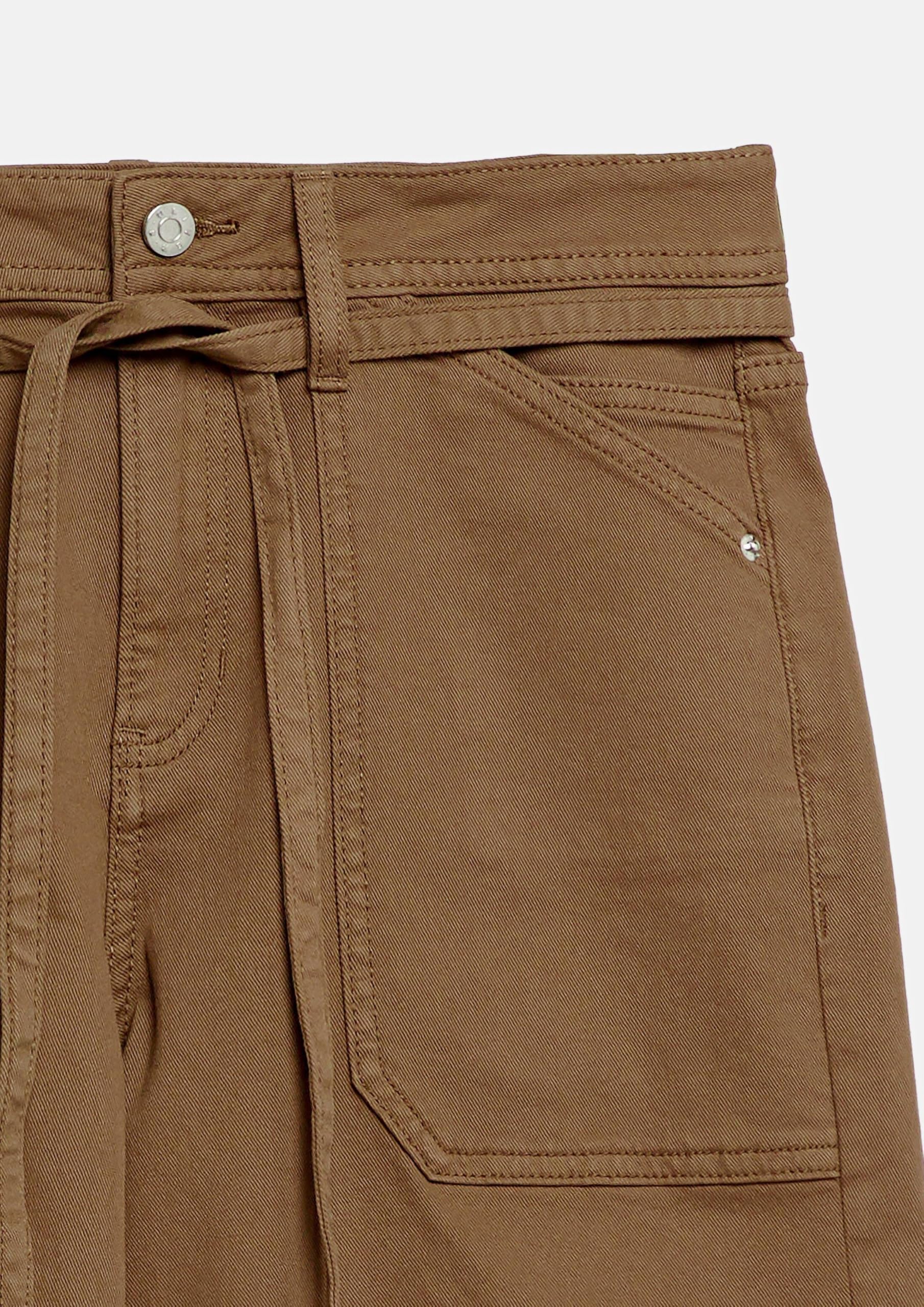 s.Oliver Red Label Suri Jeans-Shorts Damen Mid Rise Bindegürtel