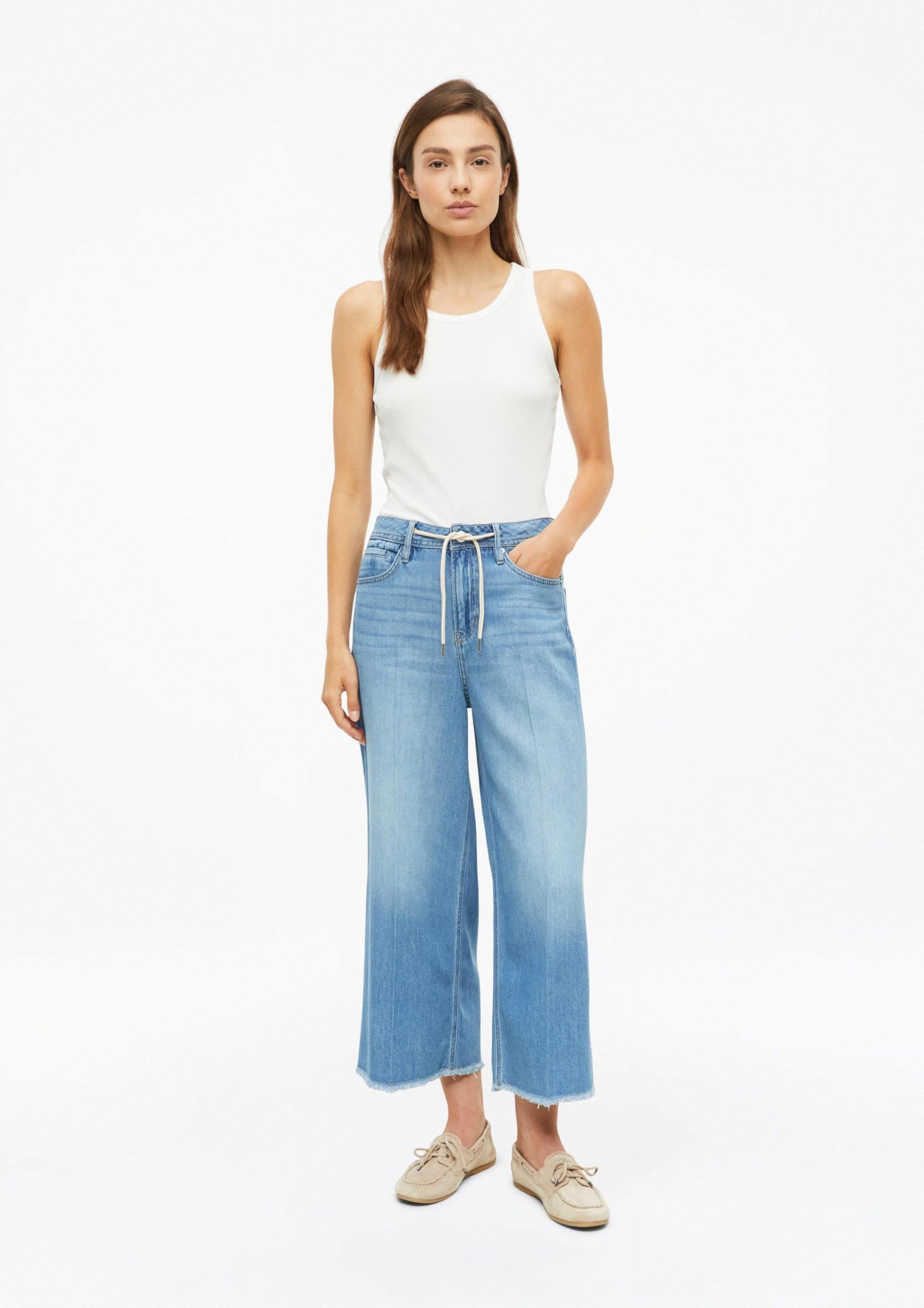 s.Oliver Suri High Rise Wide Fit Culotte Jeans Hellblau