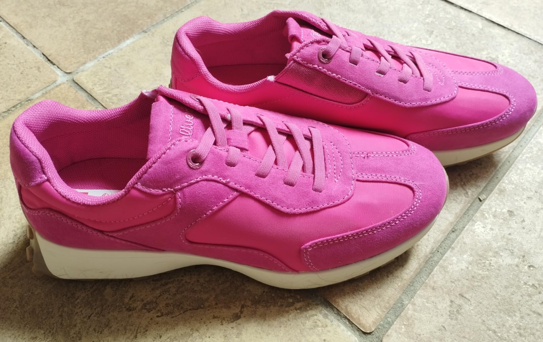 s.Oliver Junior Mädchen Sneaker 5-43208-30 weiß