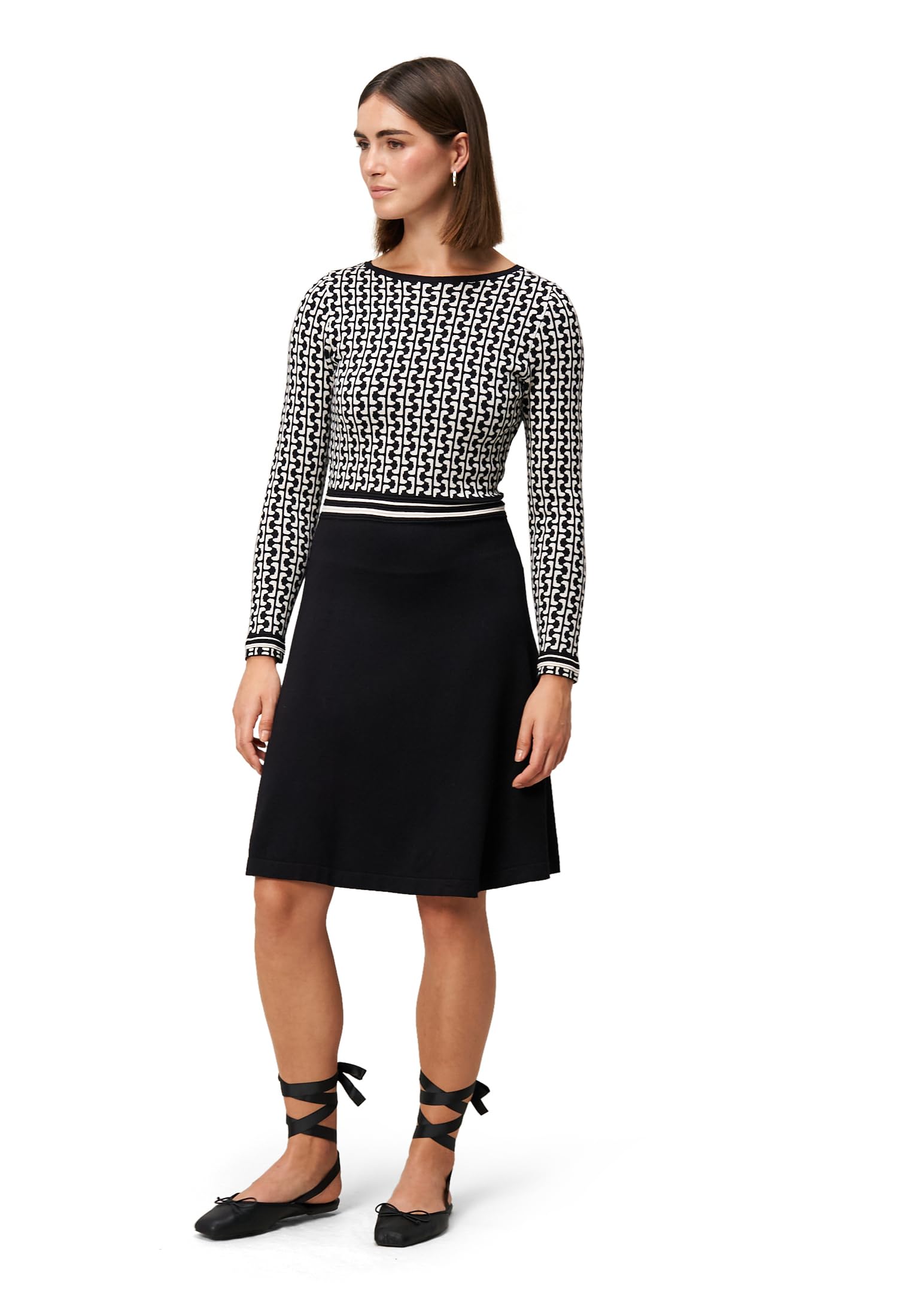 zero Strickkleid grafisches Muster 40 BlackCream midi