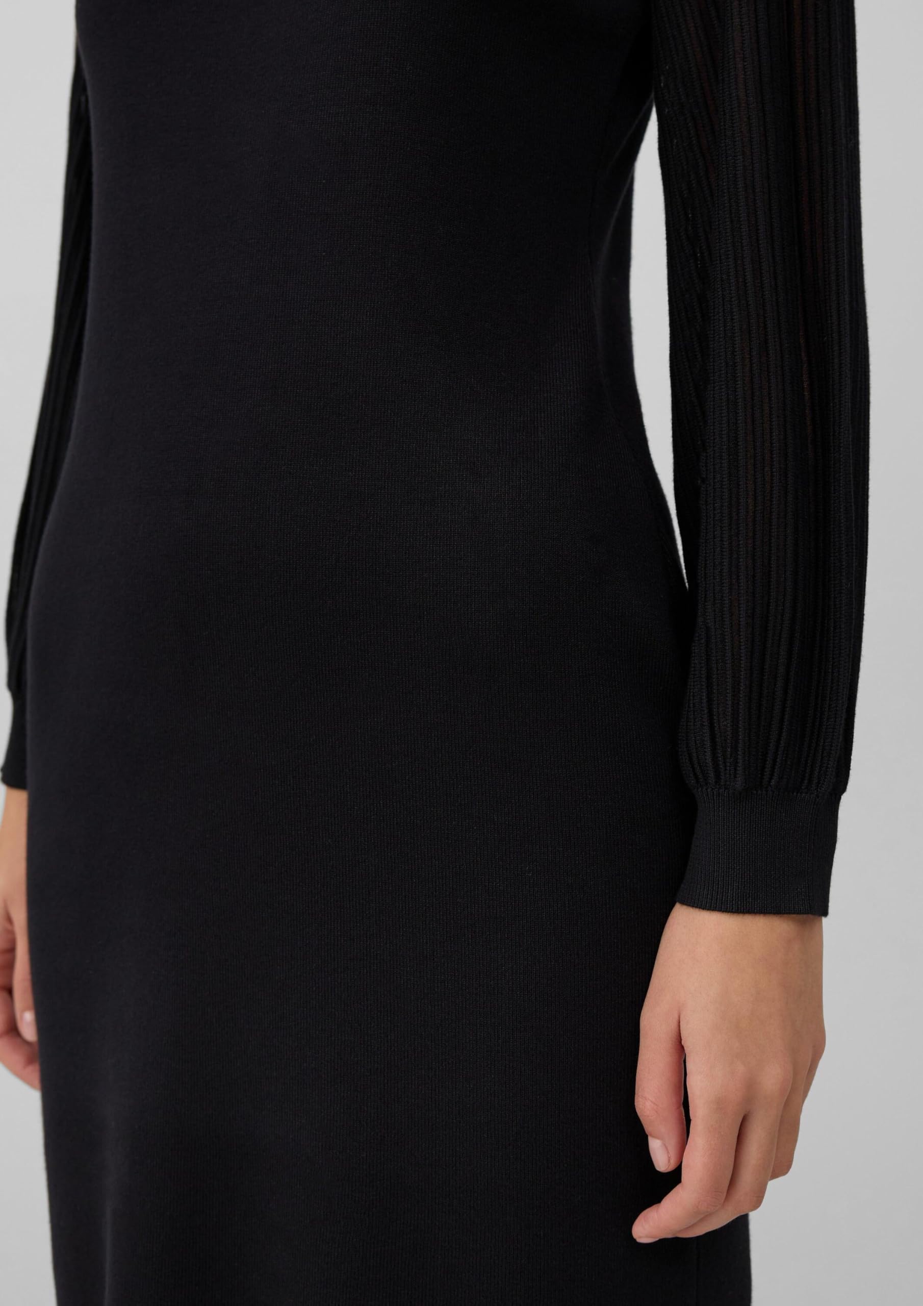 s.Oliver Viskosemix Kleid figurumspielend transparente Ärmel