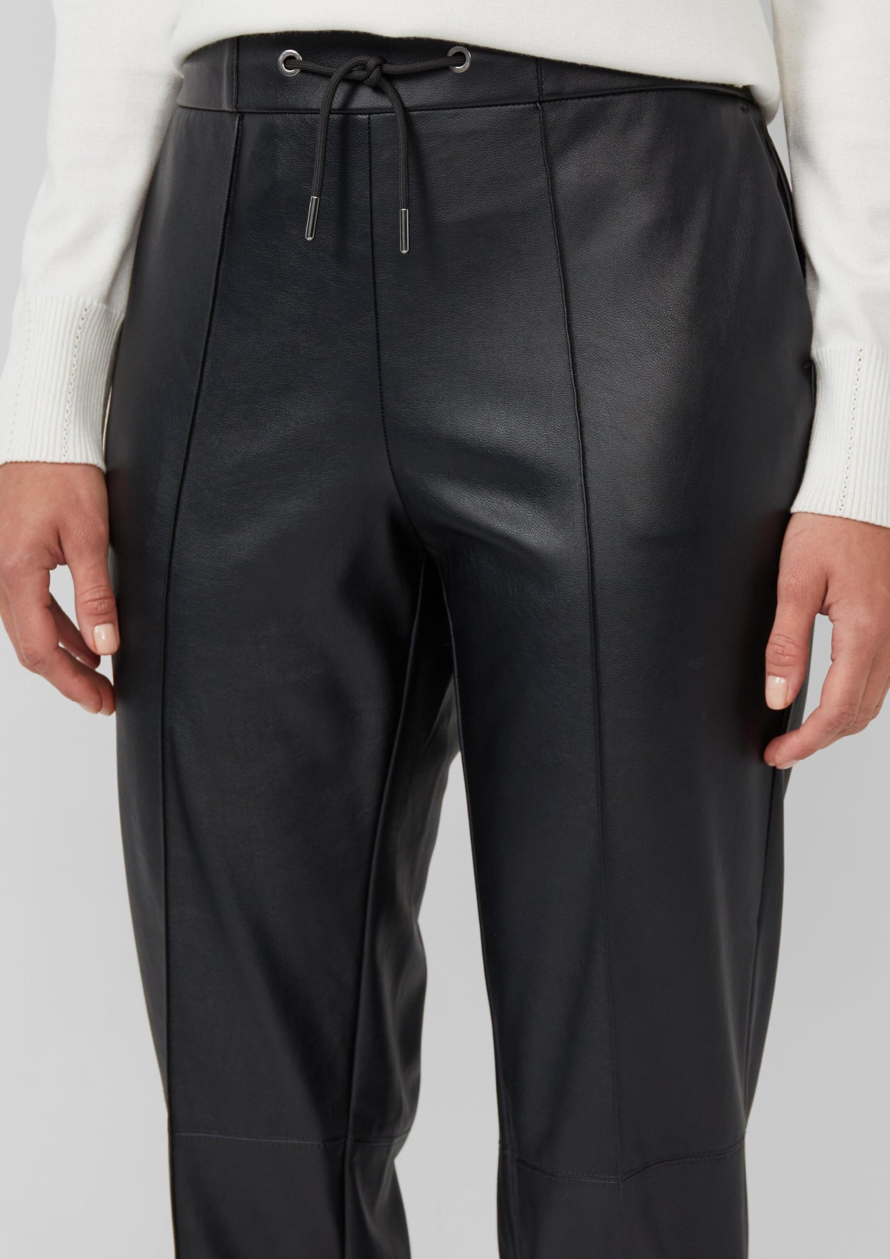 s.Oliver Junior Jogpants Lederimitat Hose mit Tunnelzug schwarz