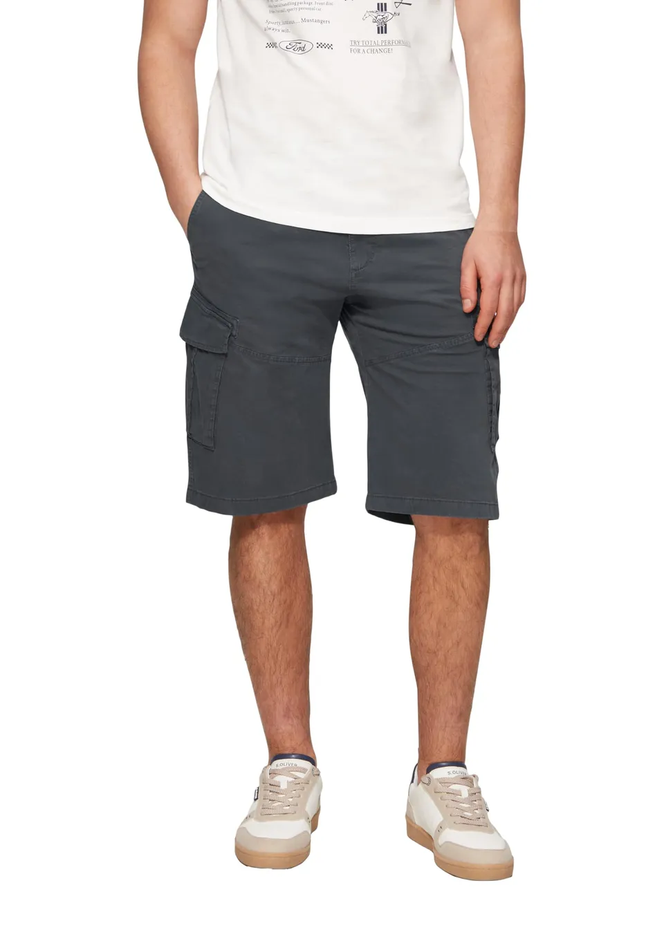 s.Oliver Cargo-Shorts Relaxed Fit olivgrün