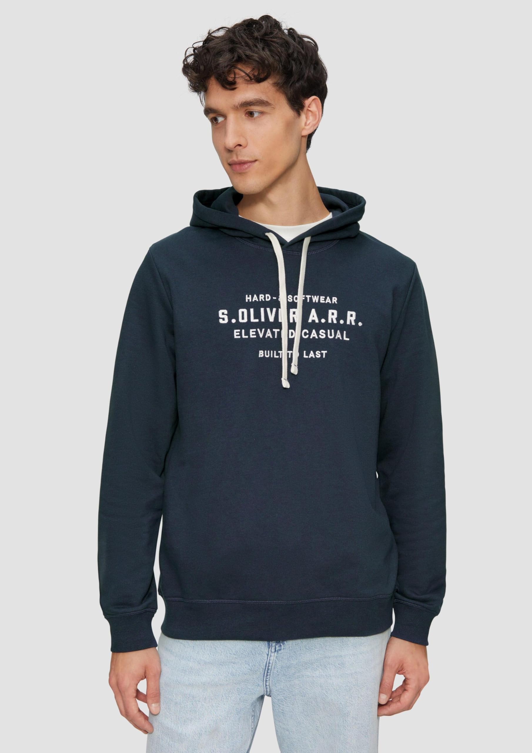 s.Oliver RED LABEL Hoodie mit Stickerei tiefblau L