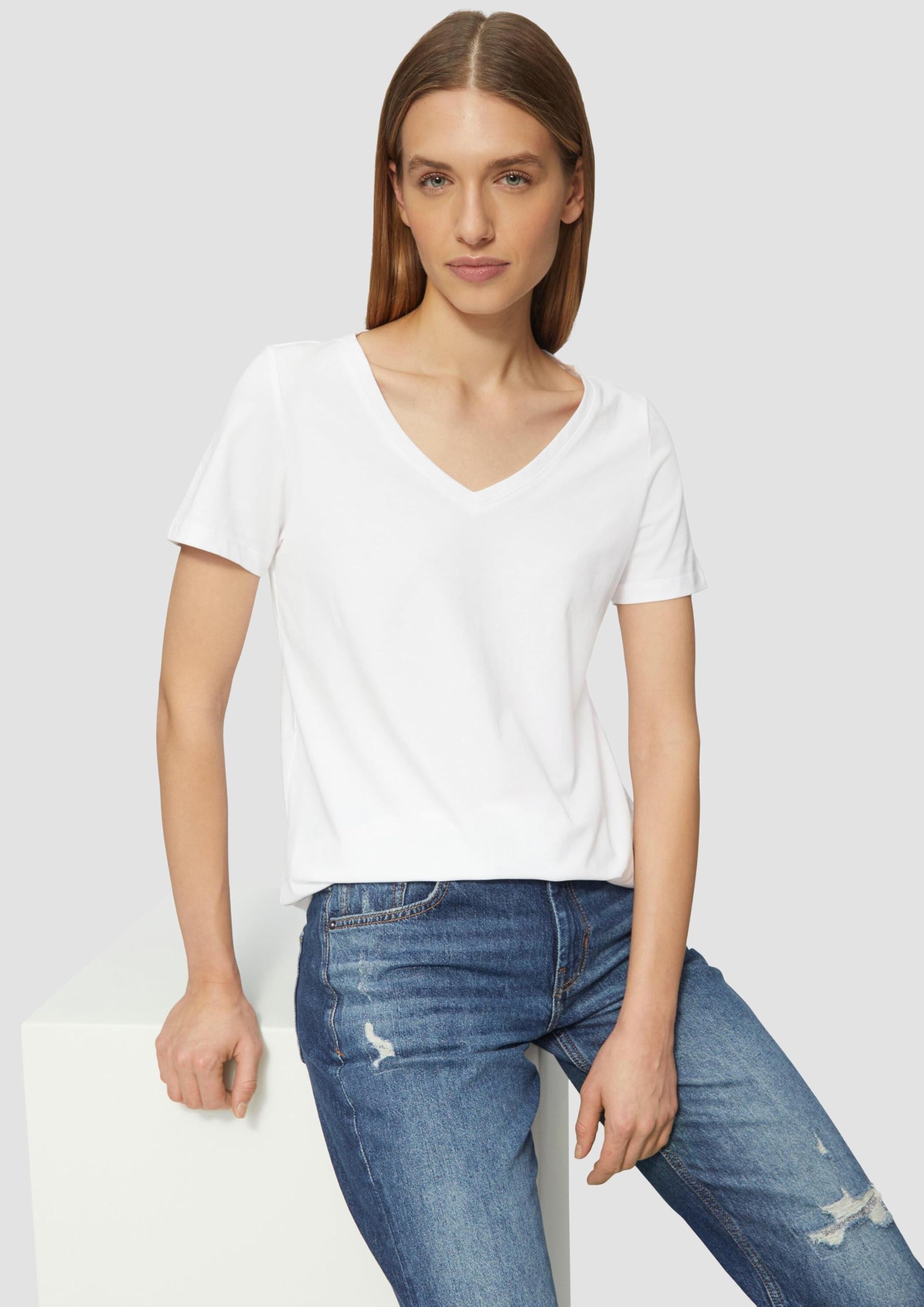 s.Oliver RED LABEL T-Shirt mit V-Ausschnitt aus Baumwolle