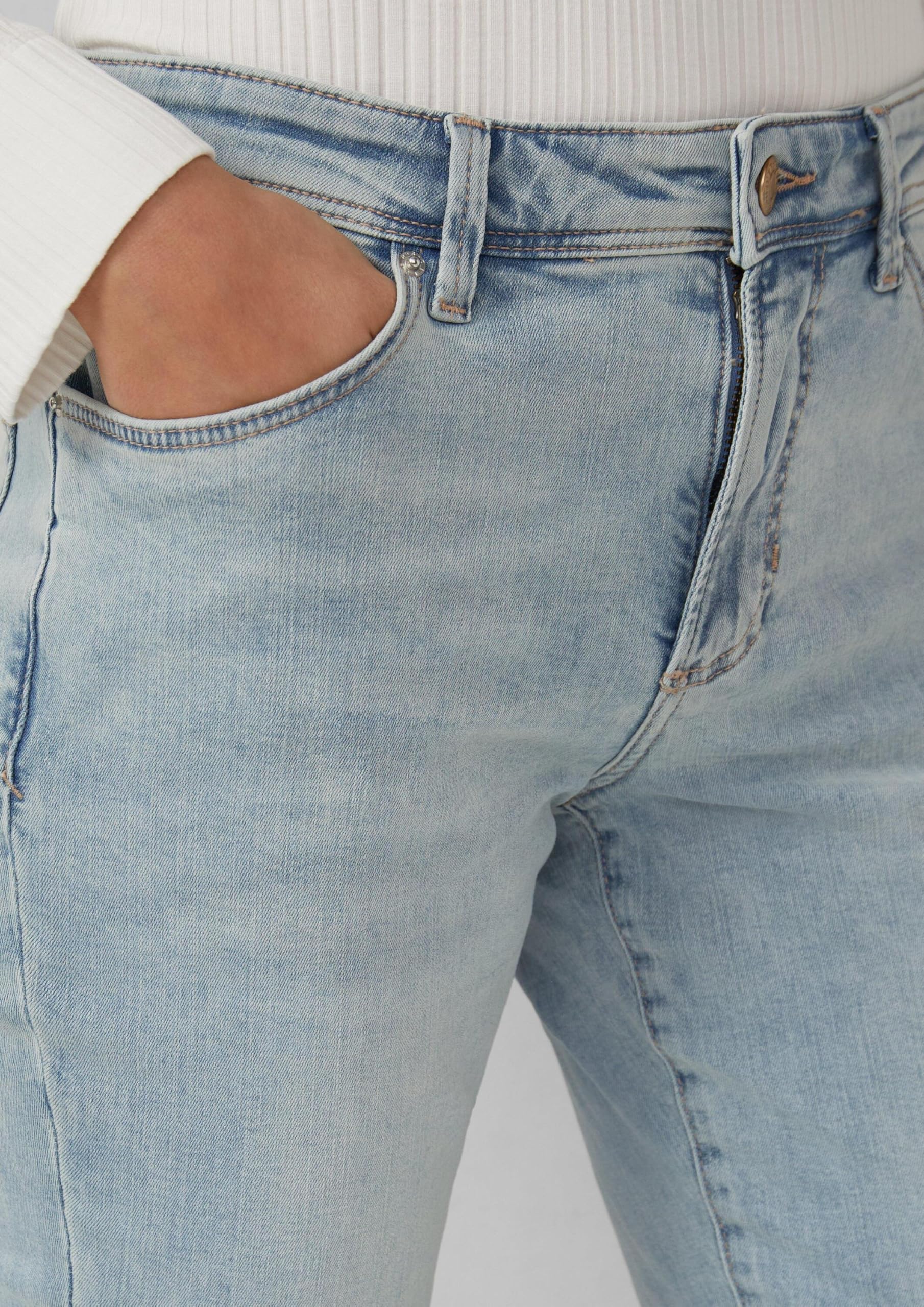 s.Oliver Beverly Jeans Bootcut 46W/30L Mid Rise Denim