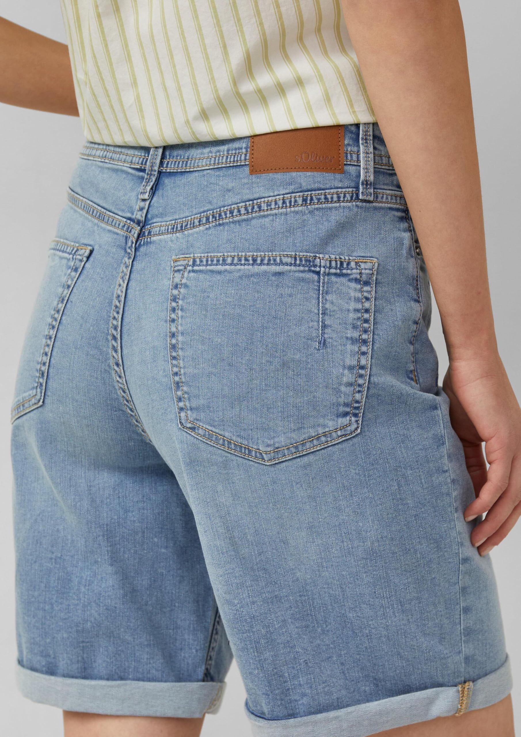 s.Oliver Red Label 2177024 Jeans-Bermuda Blau 38 Wide Leg