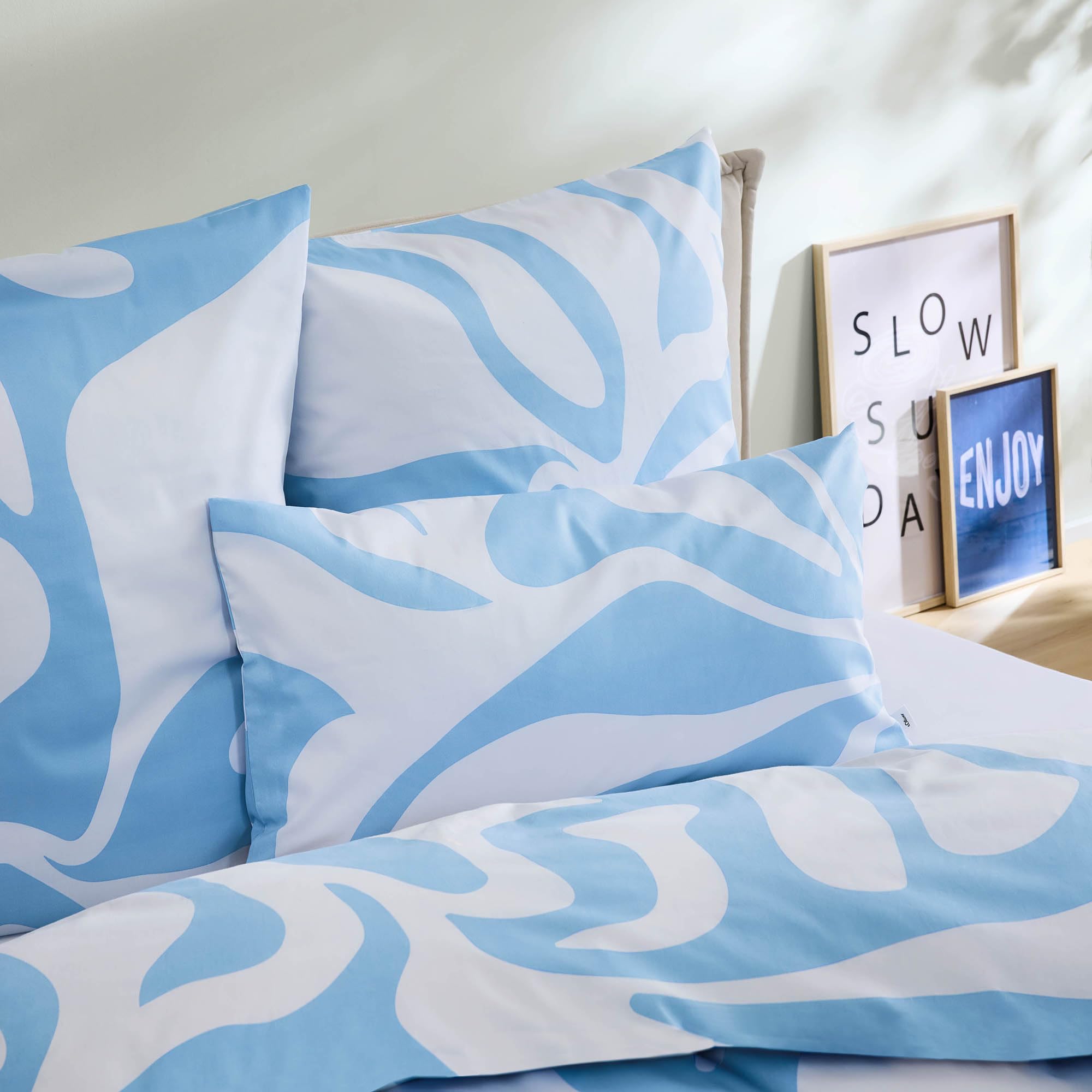 s.Oliver Mako-Satin Bettwäsche 135x200 hellblau Muster