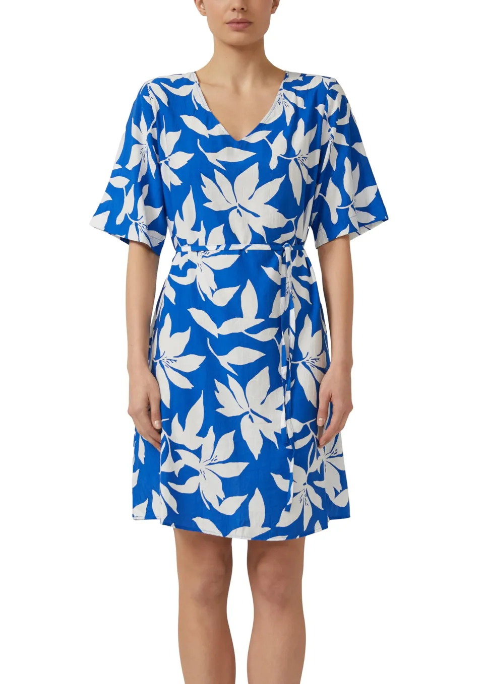 s.Oliver RED LABEL Kleid strukturiert Gürtel royalblau 40