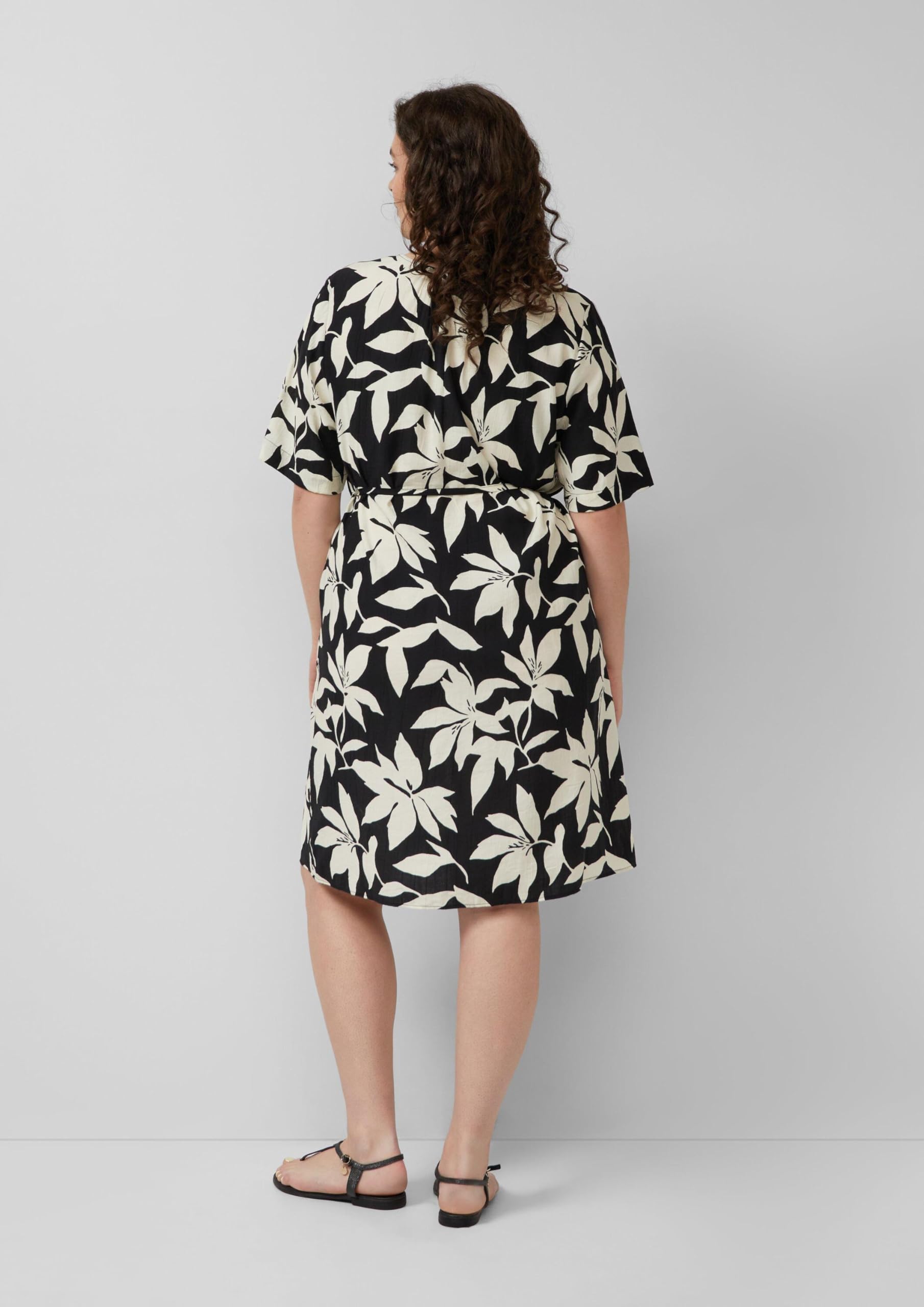 s.Oliver Red Label Kleid mit Gürtel Print Gr.48