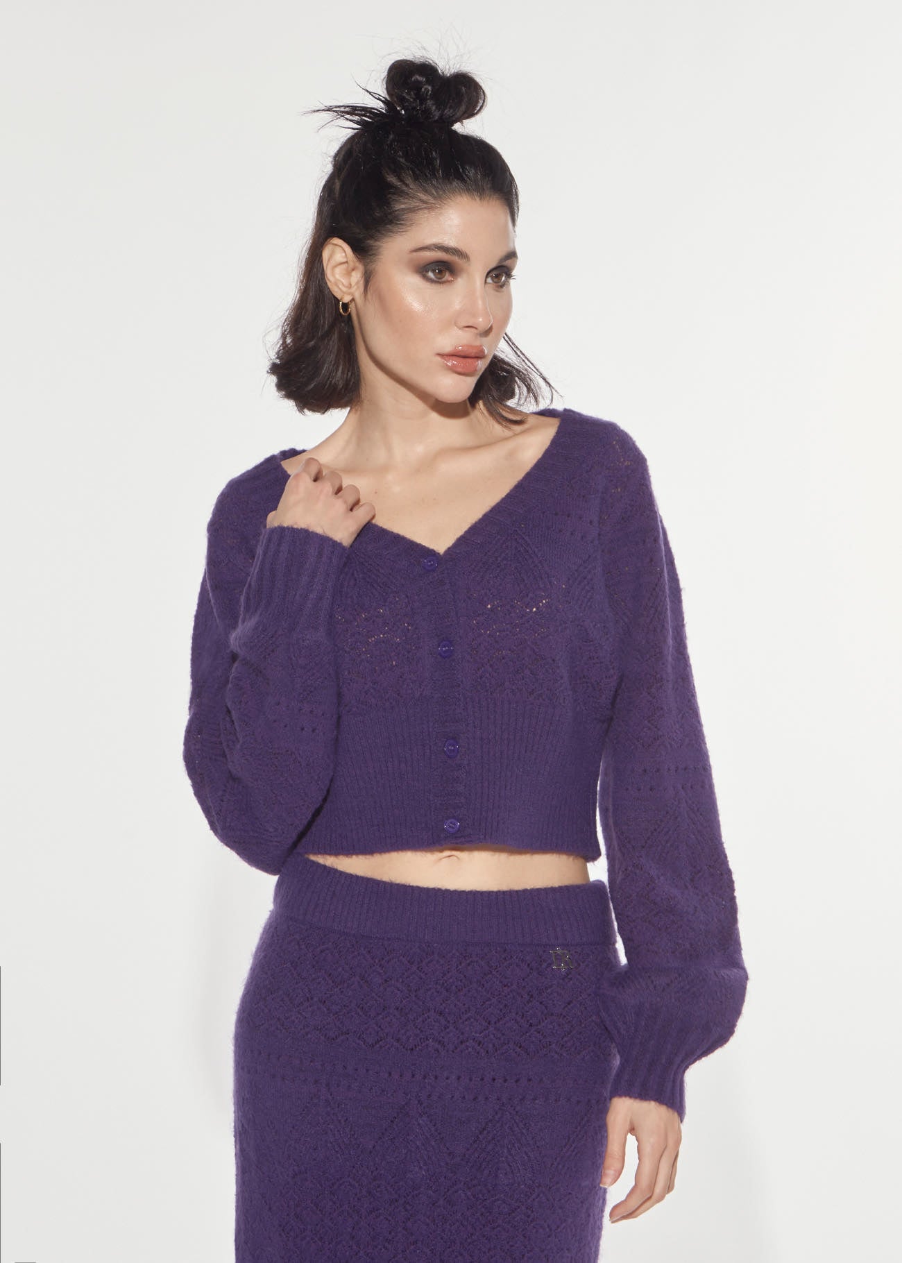 Denny Rose Punto Pizzo Cardigan lila Lochstrick cropped