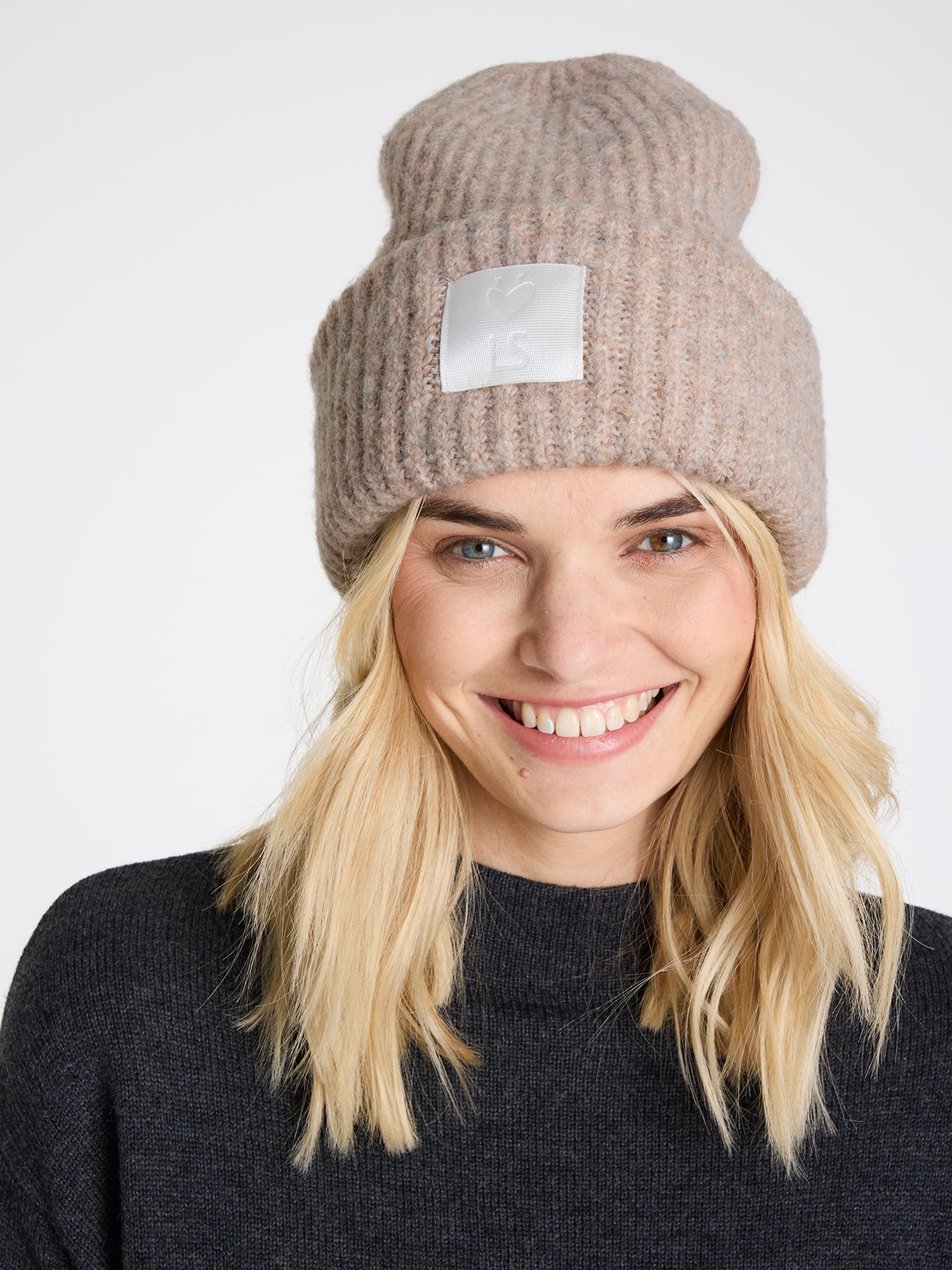 Lieblingsstück Soft Spirit Strickmütze beige