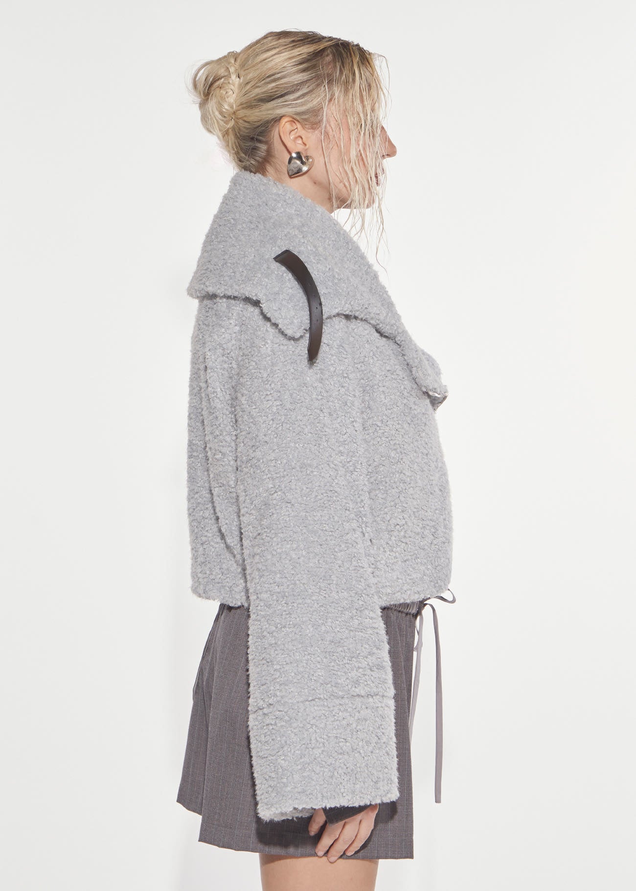 Denny Rose Teddyjacke Ice Blue cropped aus Plüsch