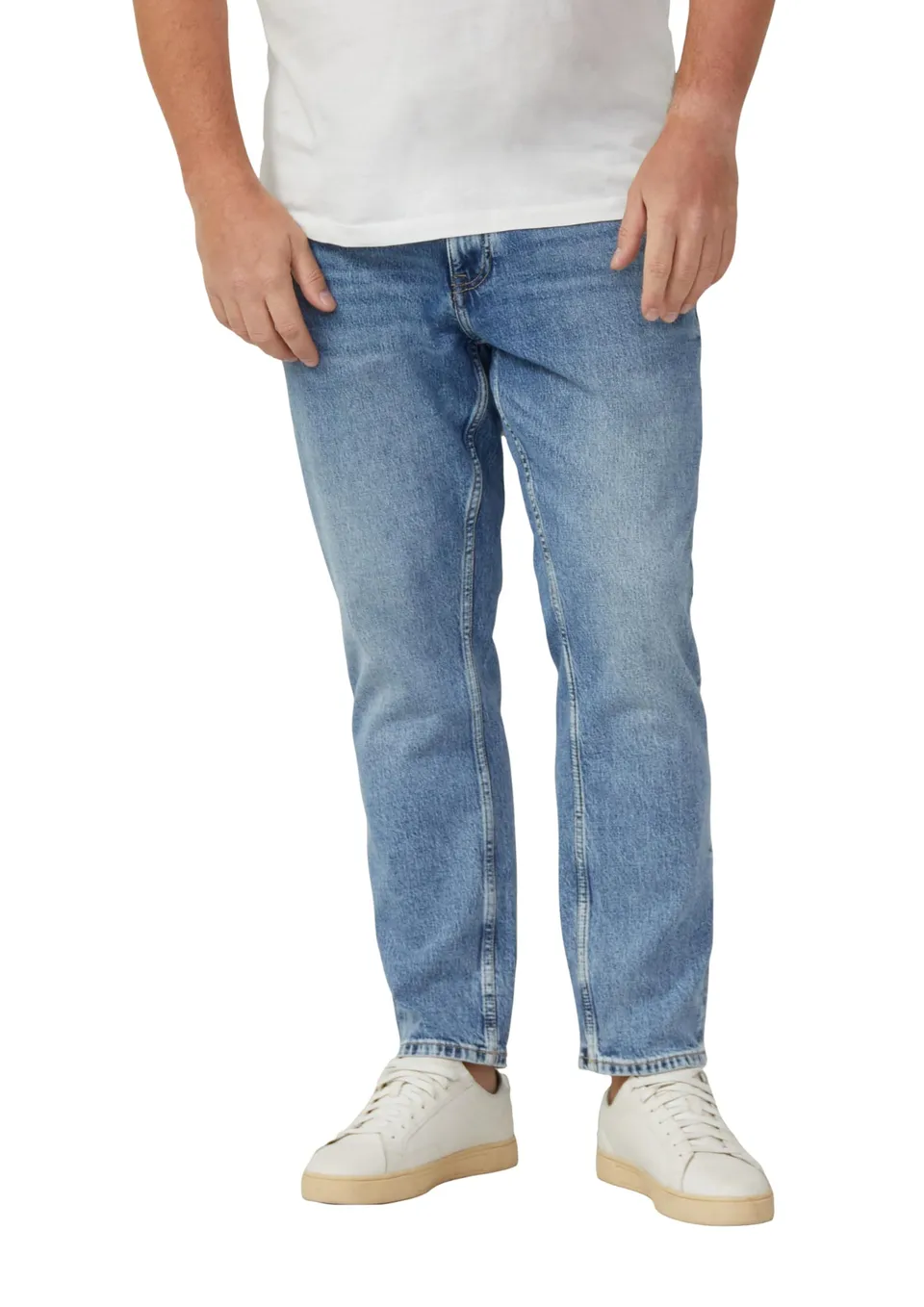 s.Oliver Casby Mid Rise Straight Jeans 42W/32L Regular Fit