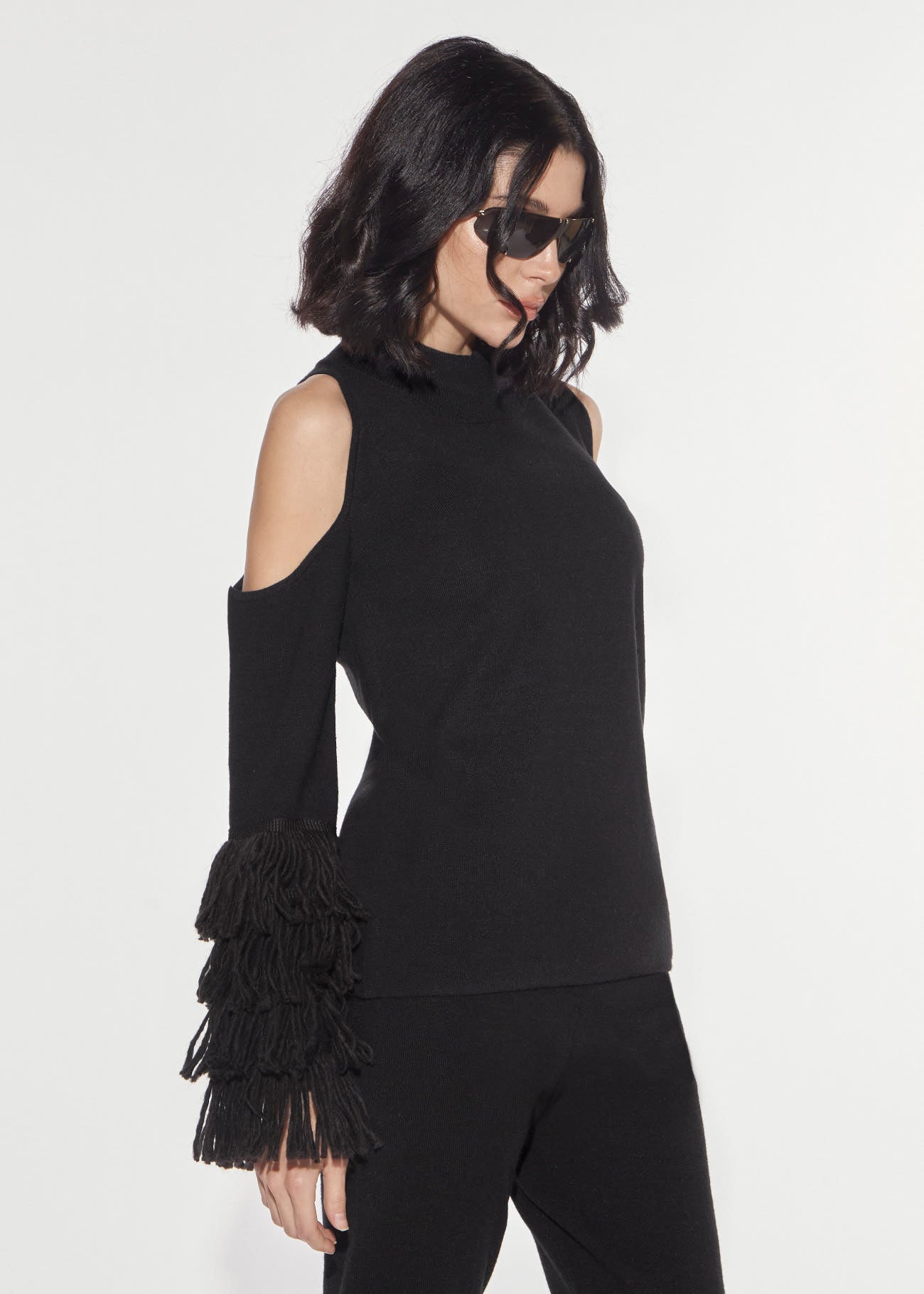 Denny Rose Cut-Out Pullover schwarz Fransen