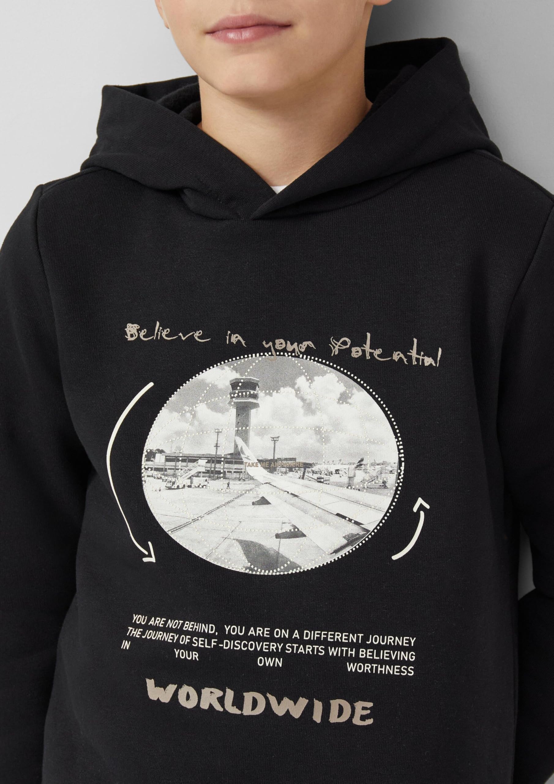 s.Oliver RED LABEL Hoodie Frontprint 170-176 schwarz Kapuze