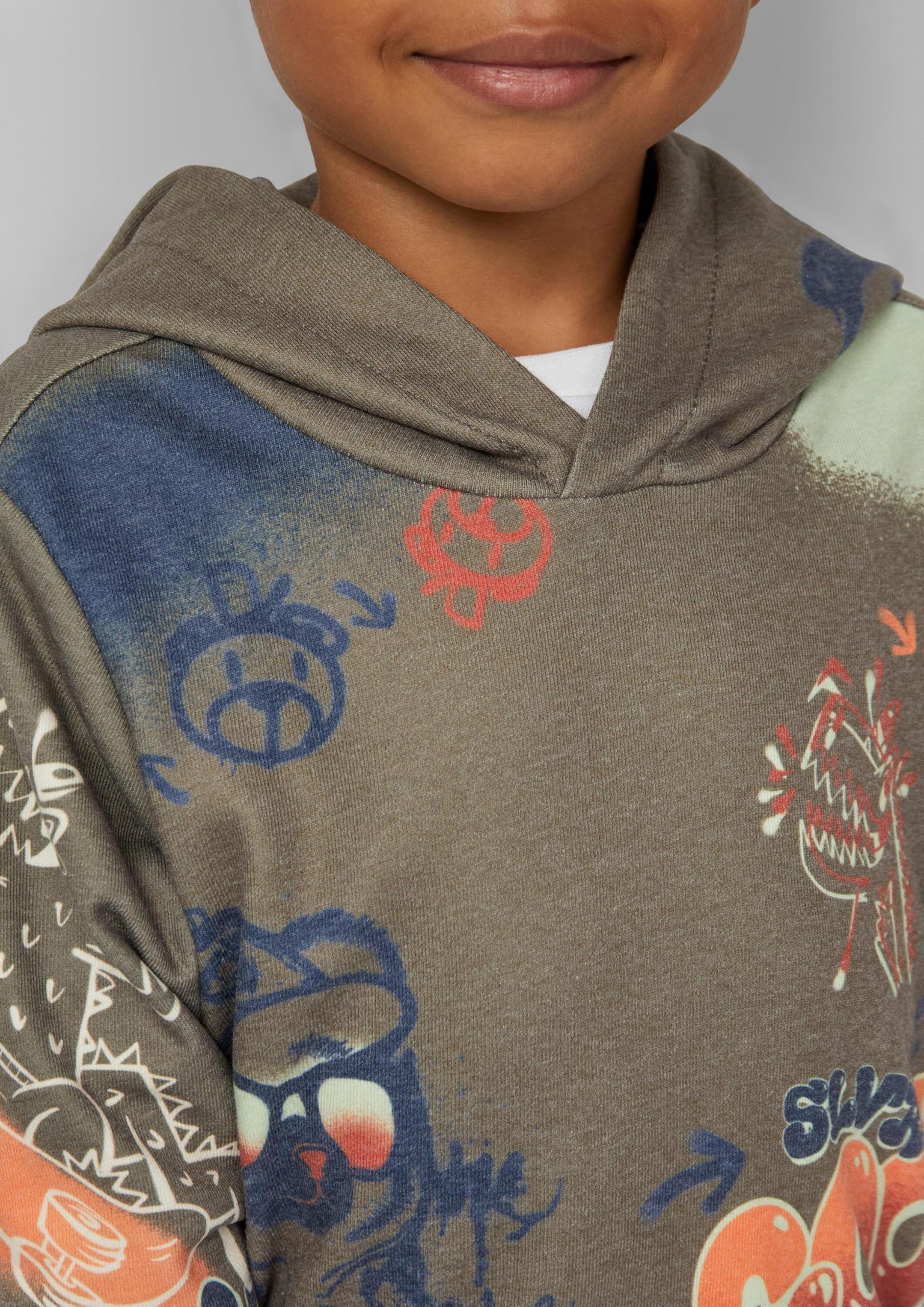 s.Oliver RED LABEL Hoodie Graffiti-Print braun creme weich