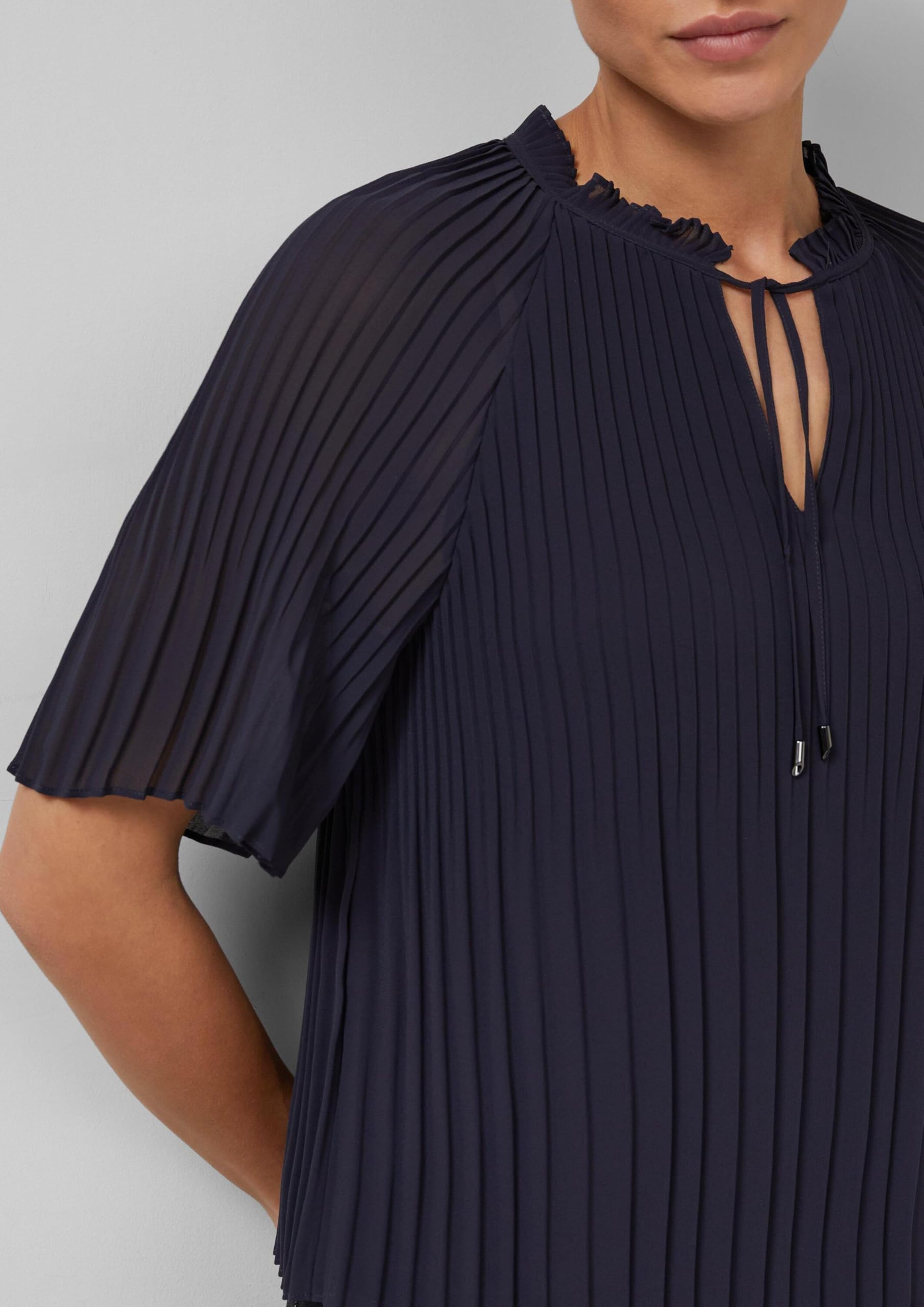 s.Oliver Junior Chiffon-Bluse Plissee creme Gr.40