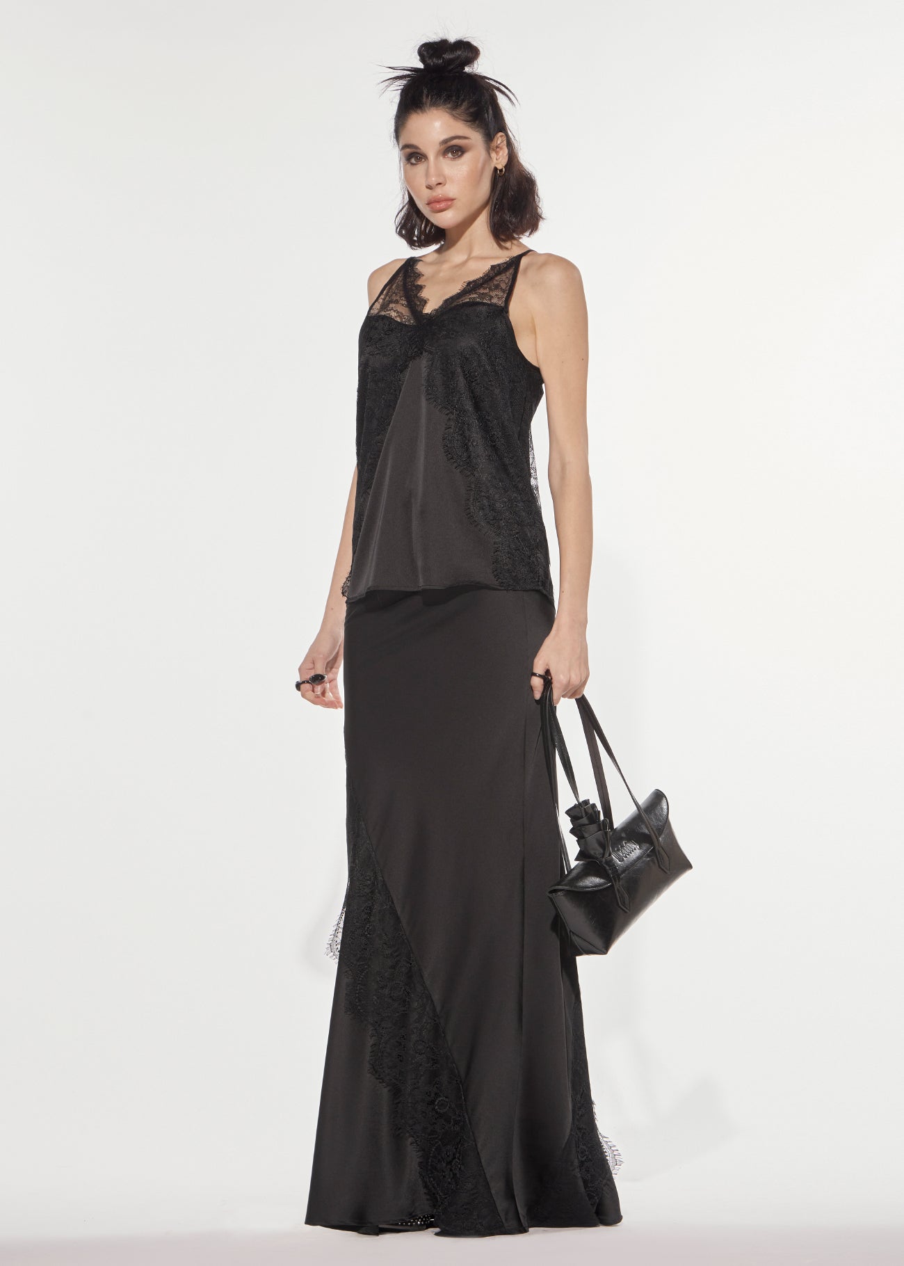 Denny Rose Sirena Rock lang schwarz Satin Spitze