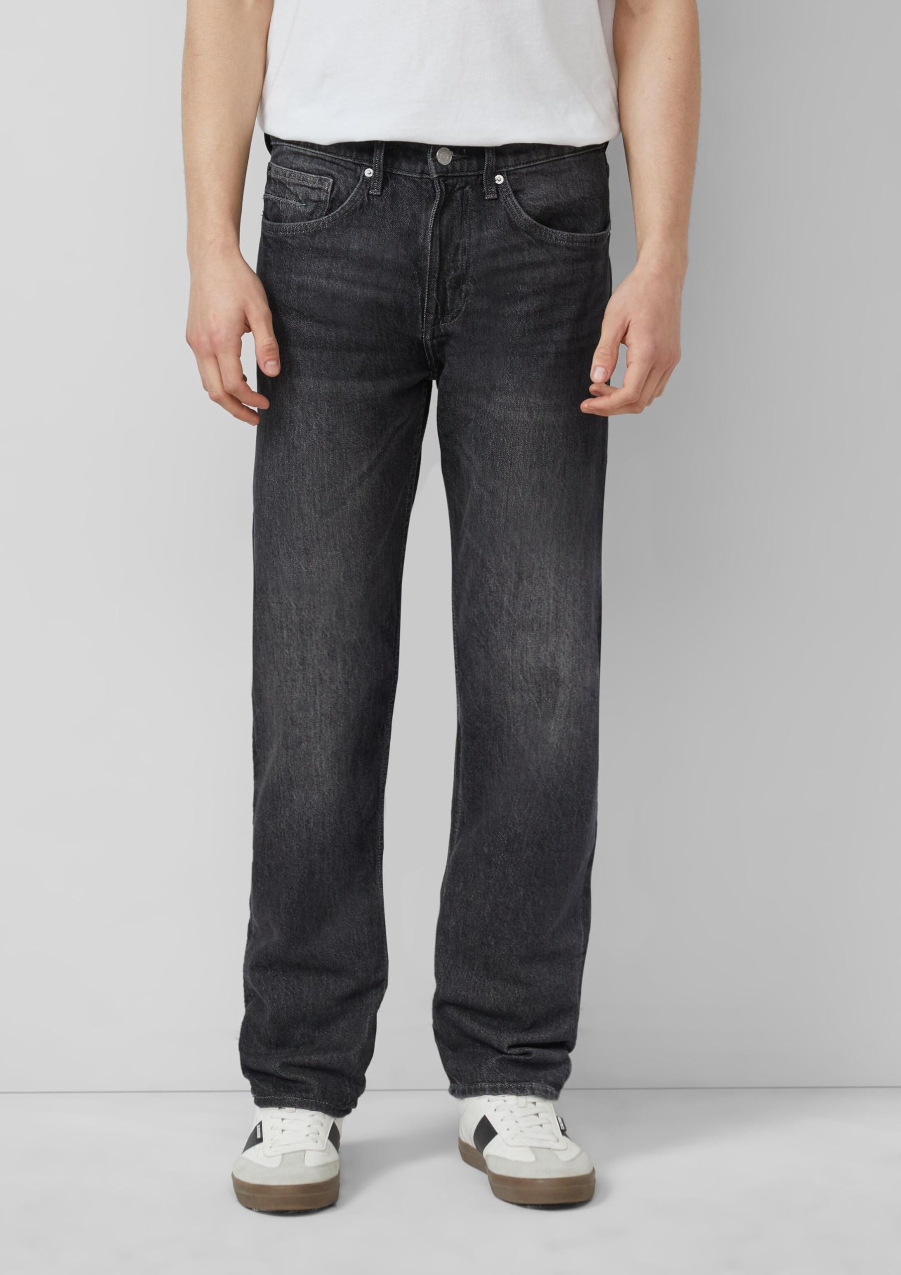 s.Oliver Red Label Benito Mid Rise Straight Jeans 32W/32L